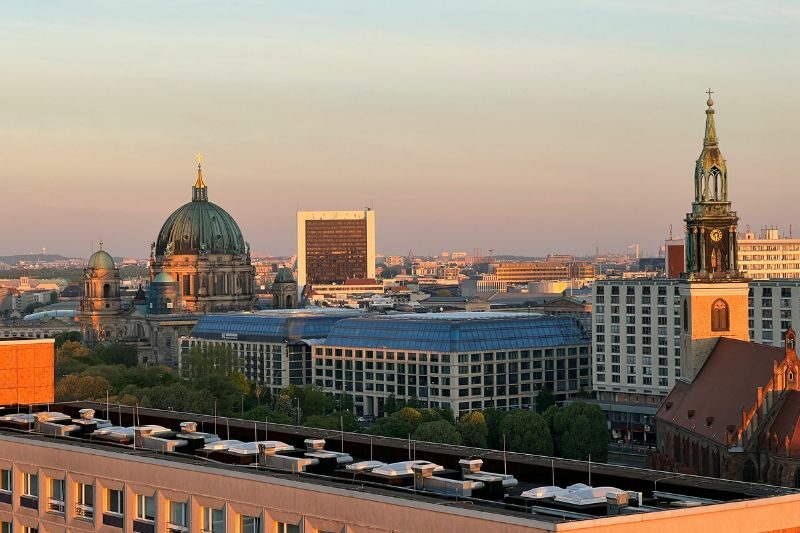 architettura della ddr friedrichshain berlino affitti edifici