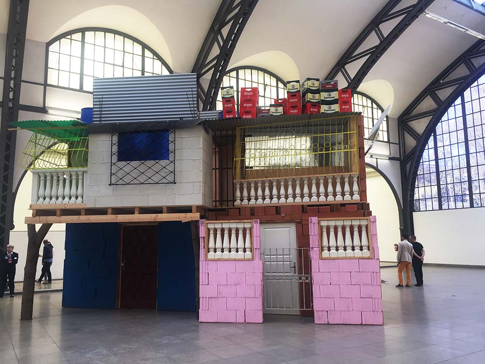 Marietica Potrc, Caracas- growing houses hamburger bahnhof