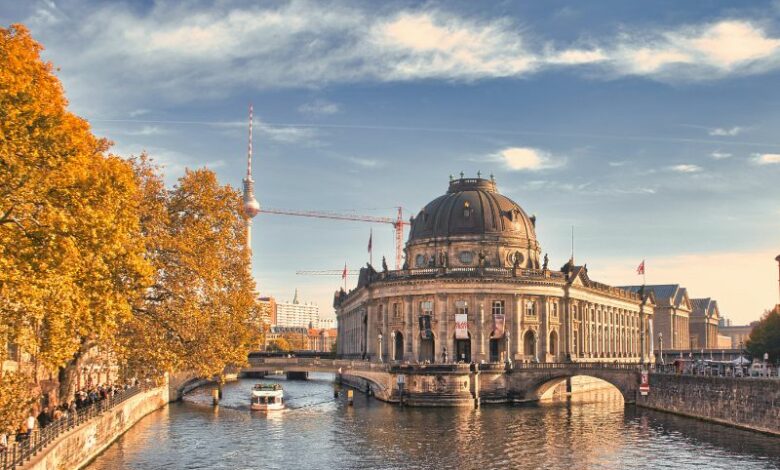 cosa vedere a berlino in tre giorni Canva FREE