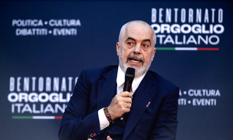 Edi Rama premier albanese